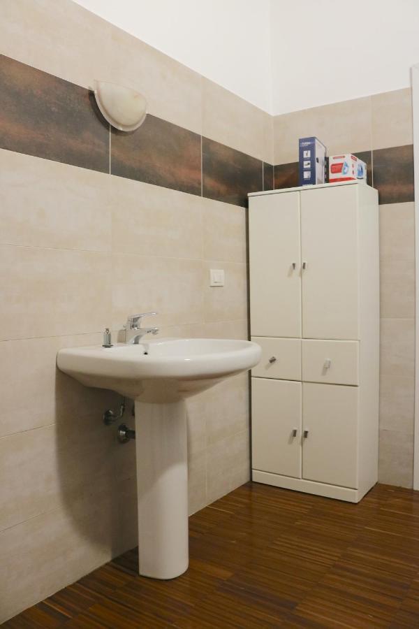 Cozy & Large Loft Famagosta Leilighet Milano Eksteriør bilde